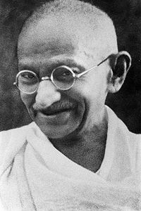 200px-Portrait_Gandhi